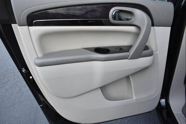 Photo of 2016 Ebony Twilight Metallic Buick Enclave