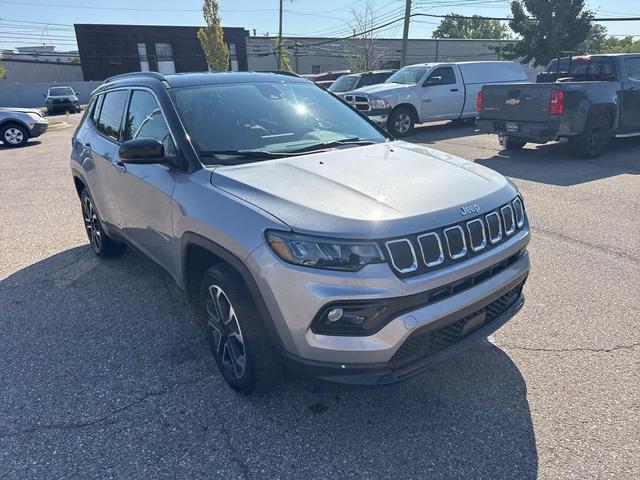 Photo of 2022 Billet Silver Metallic Clearcoat Jeep Compass