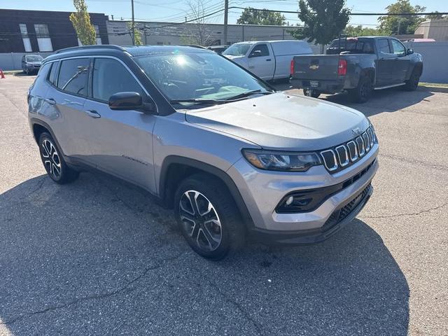 Photo of 2022 Billet Silver Metallic Clearcoat Jeep Compass