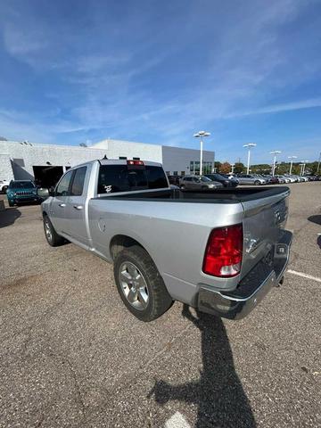 Photo of 2018 Bright Silver Metallic Clearcoat RAM 1500