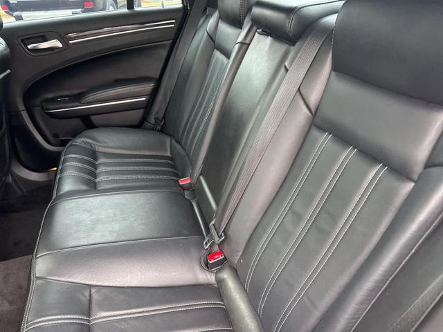 Photo of 2018 Gloss Black Chrysler 300