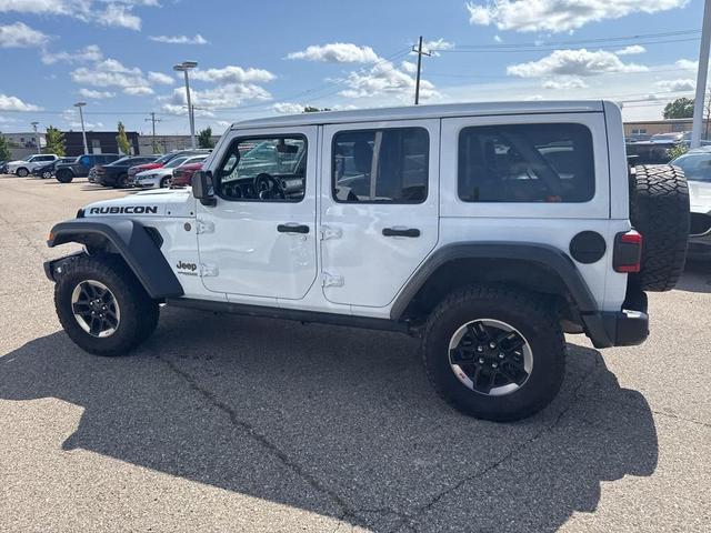 Photo of 2018 Bright White Clearcoat Jeep Wrangler Unlimited