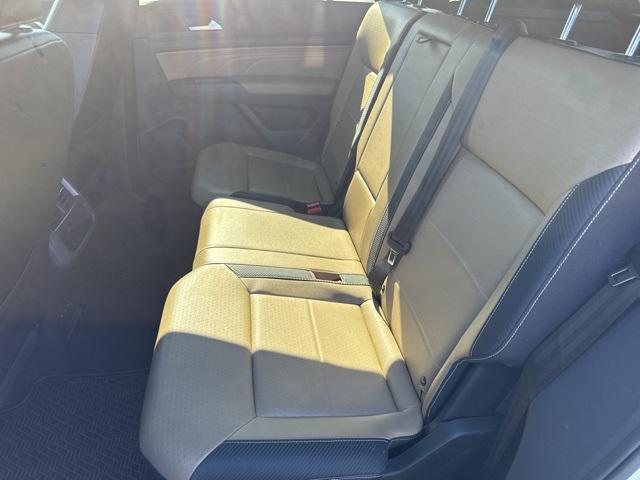 Photo of 2021 Pure White Volkswagen Atlas Cross Sport