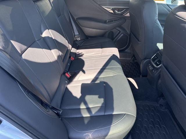 Photo of 2022 Ice Silver Metallic Subaru Outback