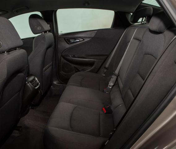 Photo of 2023 Mineral Gray Metallic Chevrolet Malibu
