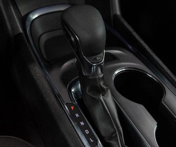 Photo of 2023 Mineral Gray Metallic Chevrolet Malibu