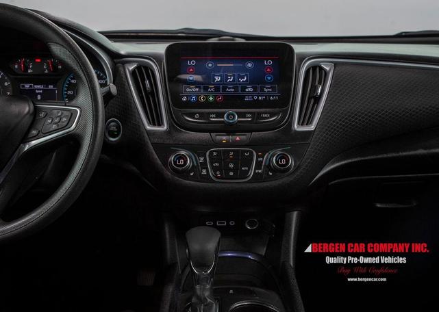 Photo of 2023 Mineral Gray Metallic Chevrolet Malibu