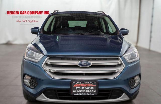 Photo of 2018 Blue Ford Escape