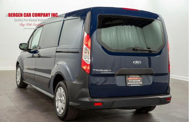 Photo of 2015 Dark Blue Ford Transit Connect