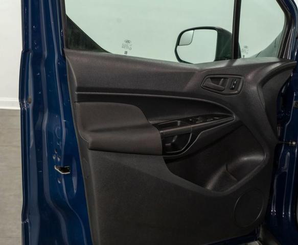 Photo of 2017 Dark Blue Ford Transit Connect