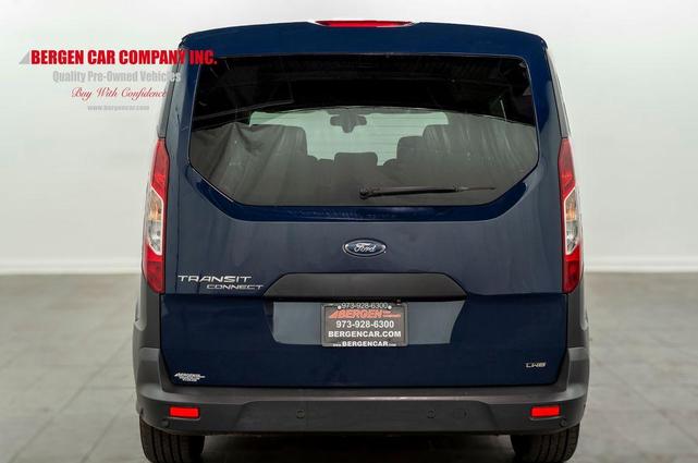 Photo of 2017 Dark Blue Ford Transit Connect