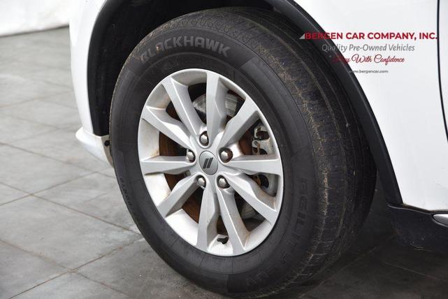 Photo of 2020 White Knuckle Clearcoat Dodge Durango