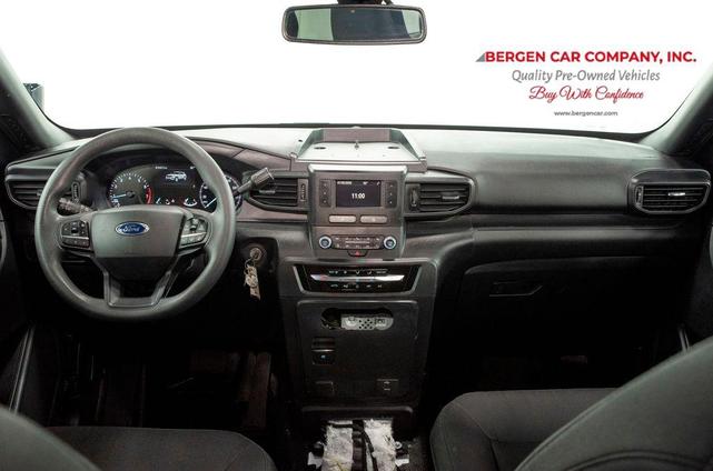 Photo of 2021 Oxford White Ford Utility Police Interceptor