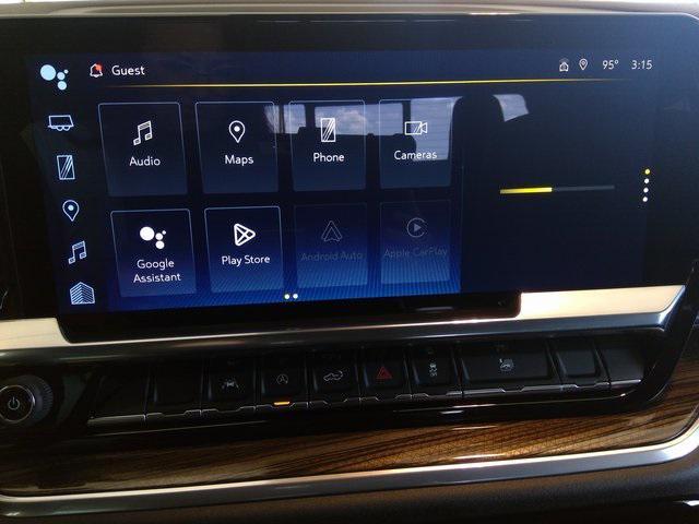 Photo of 2025 Summit White Chevrolet Silverado 1500