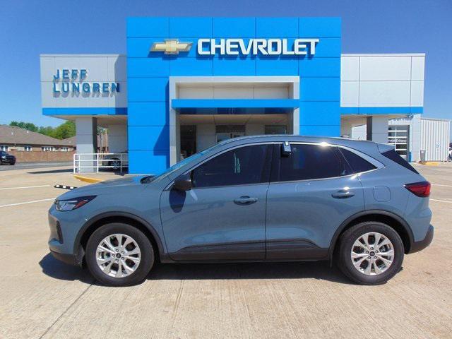 Photo of 2024 Vapor Blue Metallic Ford Escape