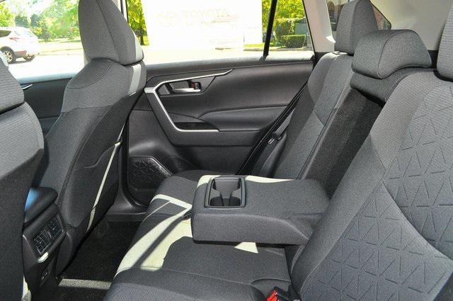 Photo of 2025 Ice Toyota RAV4
