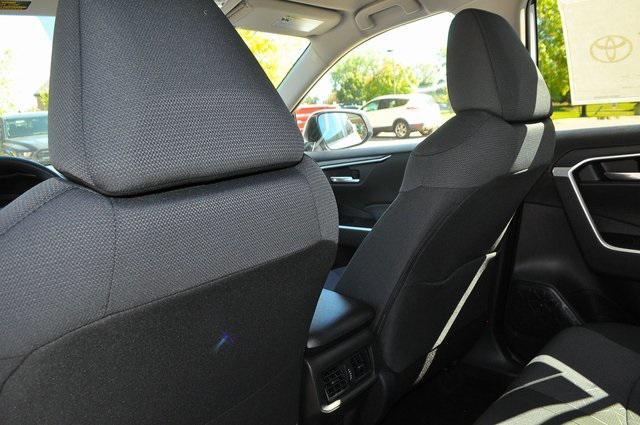 Photo of 2025 Ice Toyota RAV4