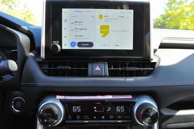 Photo of 2025 Ice Toyota RAV4
