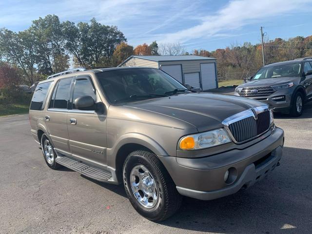 2002 Lincoln Navigator