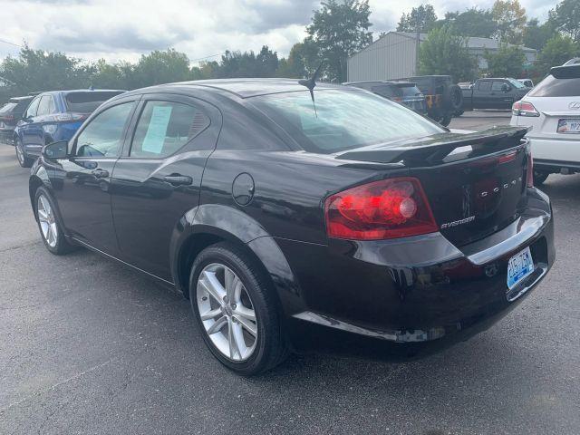 Photo of 2011 Black Dodge Avenger