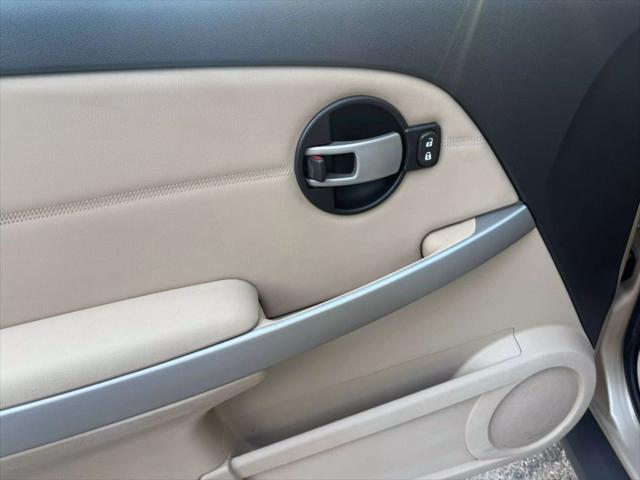 Photo of 2006 Sandstone Metallic Chevrolet Equinox