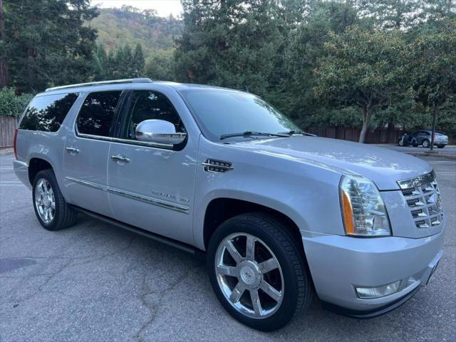 2011 Cadillac Escalade Esv