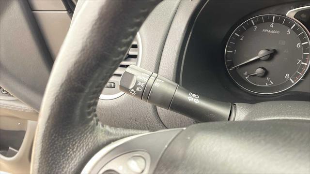 Photo of 2019 Magnetic Black Pearl Nissan Pathfinder