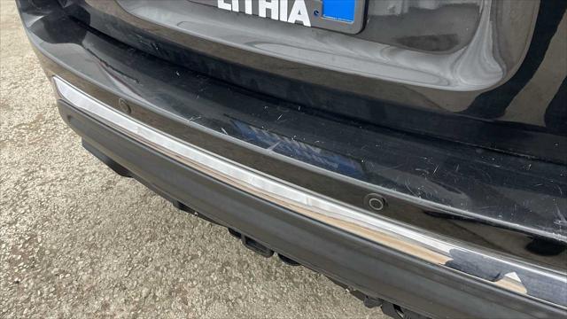 Photo of 2019 Magnetic Black Pearl Nissan Pathfinder