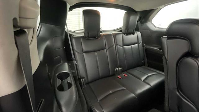 Photo of 2019 Magnetic Black Pearl Nissan Pathfinder