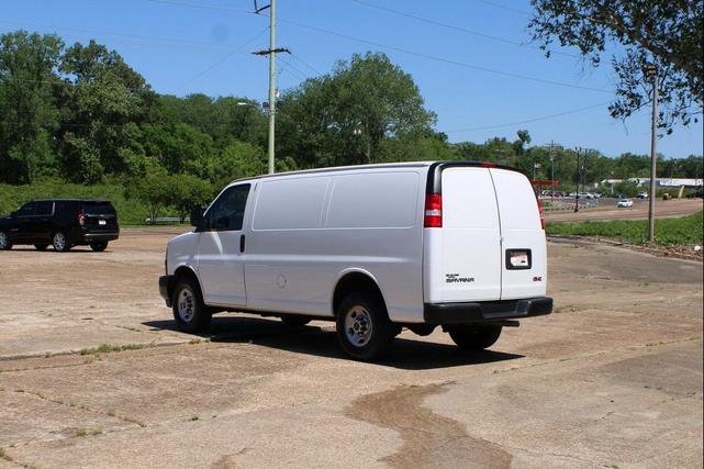 Photo of 2023 Summit White GMC Savana 2500