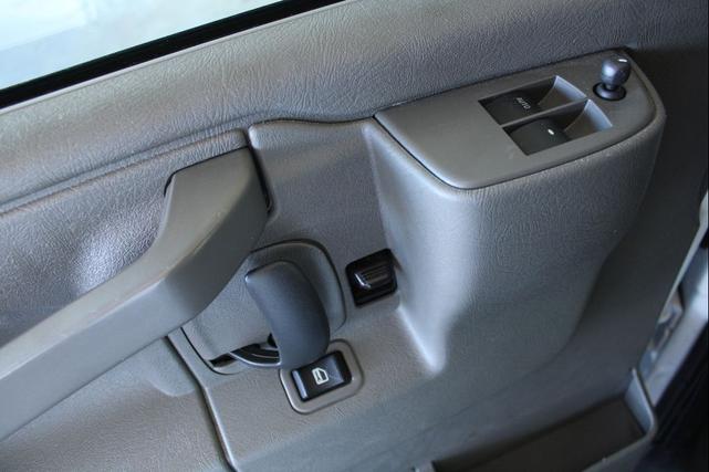 Photo of 2023 Summit White GMC Savana 2500