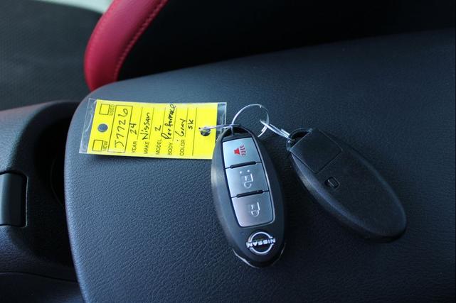 Photo of 2024 Gun Metallic Nissan Z