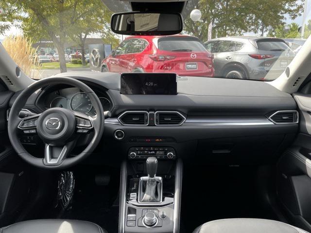 Photo of 2025 Rhodium White Metallic Mazda CX-5