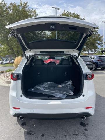 Photo of 2025 Rhodium White Metallic Mazda CX-5
