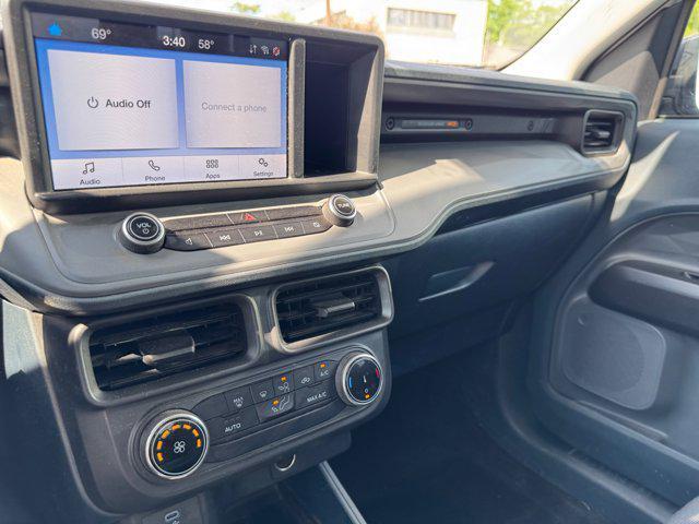 Photo of 2023 Oxford White Ford Maverick