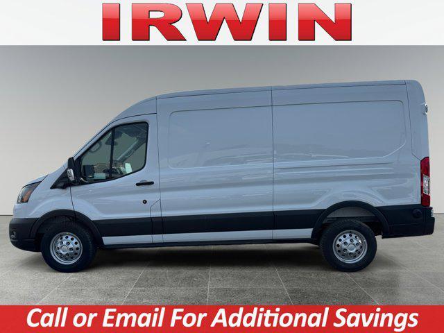 Photo of 2025 Oxford White Ford Transit-250
