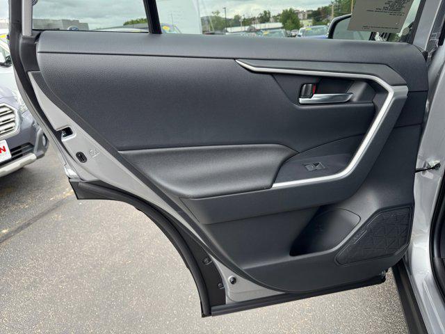 Photo of 2025 Silver Sky Metallic Toyota RAV4 Hybrid