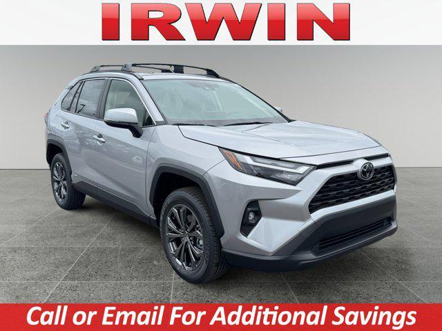 Photo of 2025 Silver Sky Metallic Toyota RAV4 Hybrid