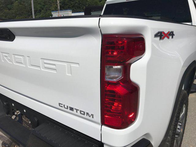 Photo of 2024 Summit White Chevrolet Silverado 2500