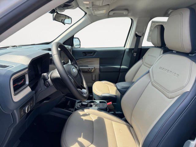 Photo of 2025 White Ford Maverick