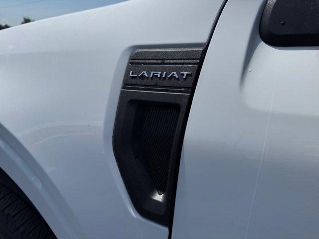 Photo of 2025 White Ford Maverick