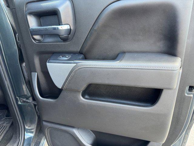 Photo of 2017 Graphite Metallic Chevrolet Silverado 1500
