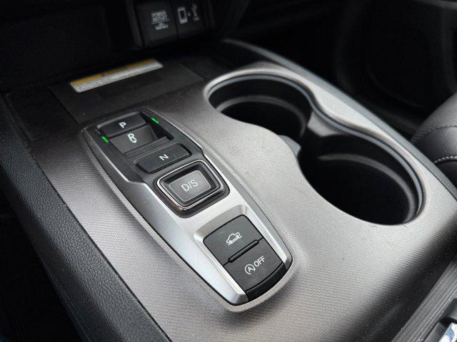 Photo of 2023 Gray Honda Ridgeline