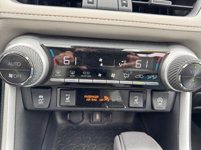Photo of 2022 Gray Toyota RAV4
