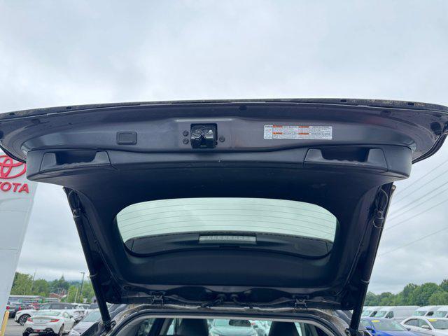 Photo of 2022 Gray Toyota RAV4