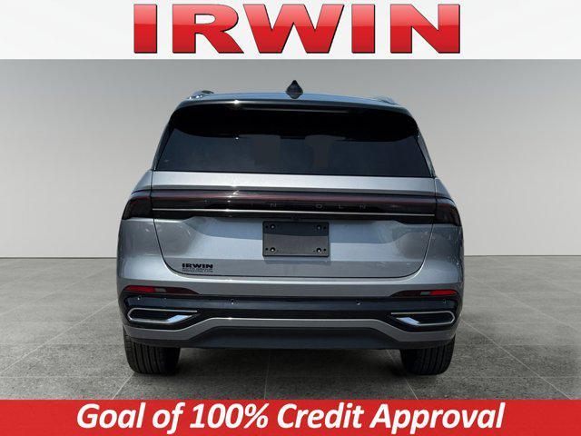 Photo of 2024 Lustrous Gray Metallic Clearcoat Lincoln Nautilus