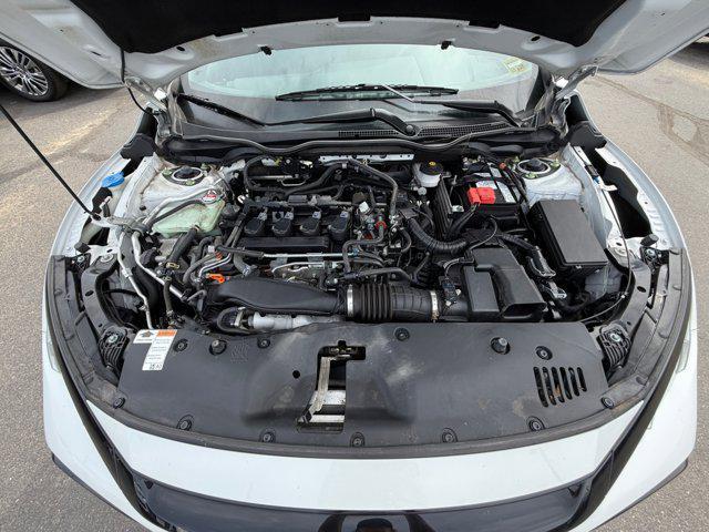 Photo of 2021 Platinum White Pearl Honda Civic