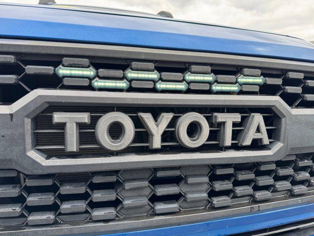 Photo of 2016 Blazing Blue Pearl Toyota Tacoma