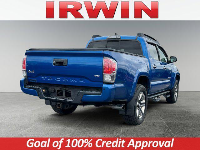 Photo of 2016 Blazing Blue Pearl Toyota Tacoma