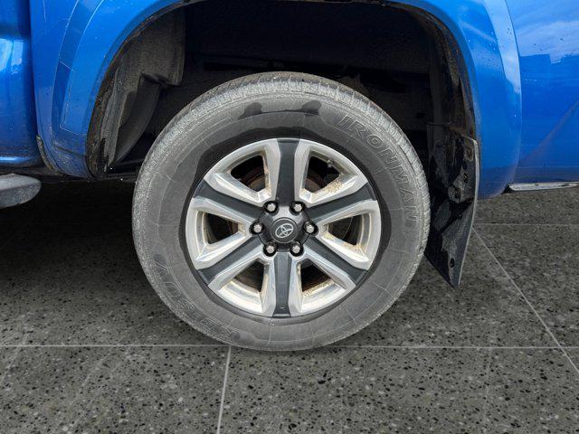 Photo of 2016 Blazing Blue Pearl Toyota Tacoma